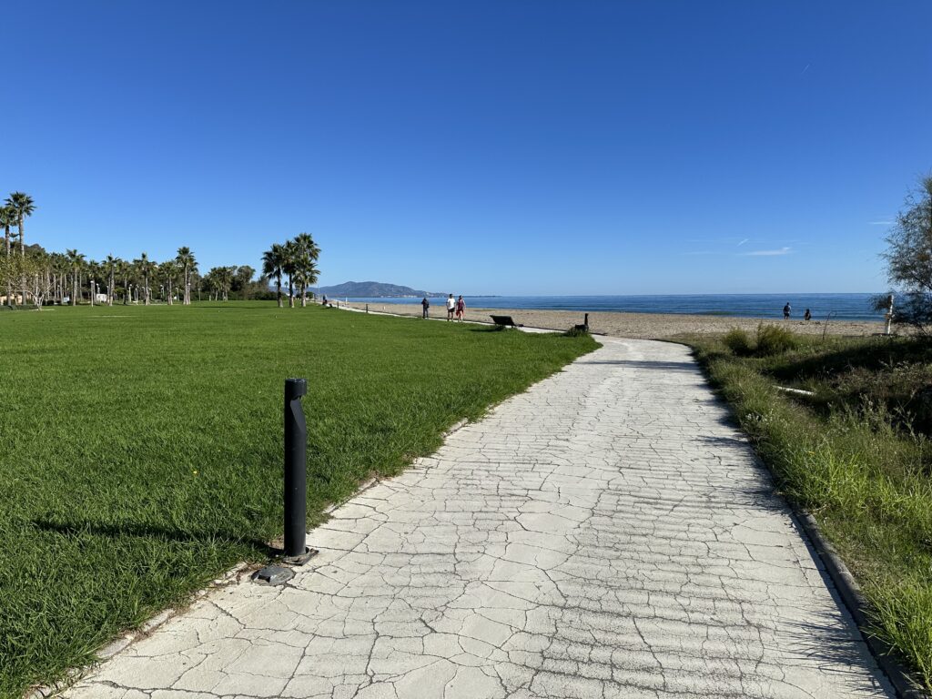 Promenáda v Oropesa del Mar